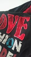 Love Fashion Sweatshirt Hoodie Kapuzenpullover schwarz rot Hessen - Hanau Vorschau