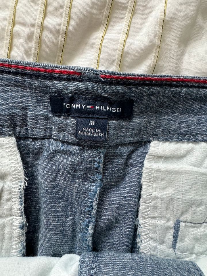 Tommy Hilfiger Short Baumwolle 44-46 Jeans Farbe Neu ohne etikett in Köln