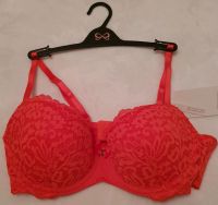 ❤ NEU m. Etikett HUNKEMÖLLER Spitzen-BH Rot (75C) Nordrhein-Westfalen - Mülheim (Ruhr) Vorschau