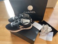 Chanel Sneaker Gr. 39,5 schwarz -weiß  neuwertig Rheinland-Pfalz - Dudeldorf - Ordorf Vorschau