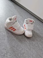 Mädchen Adidas Schuh gr 23 München - Bogenhausen Vorschau