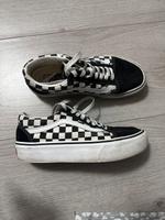 Plateau Vans mit Schachmuster Nordrhein-Westfalen - Gladbeck Vorschau