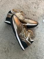New Balance Sneaker Turnschuhe Größe 37,5 in Gold Brandenburg - Potsdam Vorschau