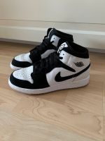 Nike Air Jordan Sneaker Schuhe Limited Edition USA Nordrhein-Westfalen - Bornheim Vorschau