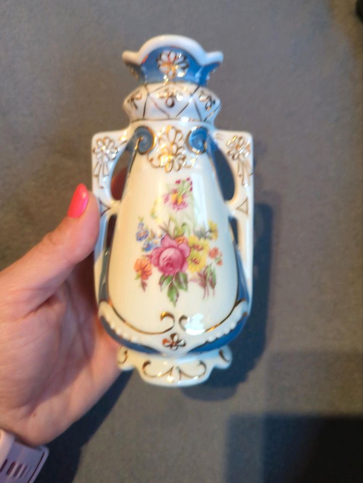 Royal Dux Bohemia Vase in Lützelbach