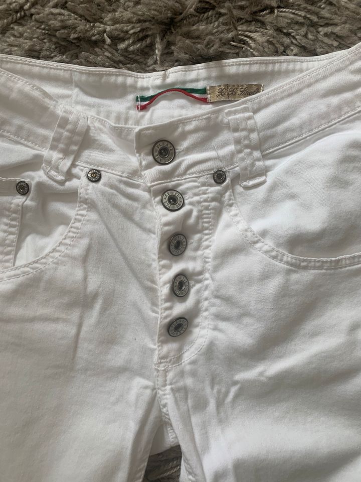 Please Shorts XXS/32 kurze Hose Bermuda weiß Jeans Sommer in Merzig