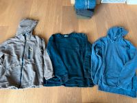 3 Pullover Esprit Jungs 140/146 Bayern - Kissing Vorschau