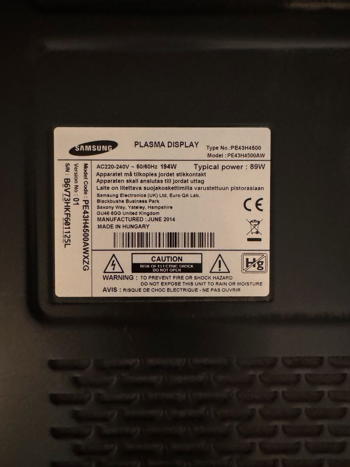 Samsung PE43H4500AWXZG Plasma TV TOP Zustand in Borken