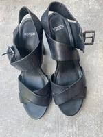 Italienische Ledersandalen Gr. 40 neuwertig Köln - Bayenthal Vorschau