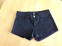 TEENIE - SHORTS von "H&M", schwarz, Größe  34/164/XS - NEU Sachsen - Lohmen Vorschau