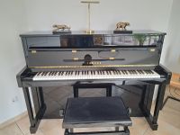 Klavier von Yamaha in schwarzem Klavierlack m. Hocker Schleswig-Holstein - Holzbunge Vorschau