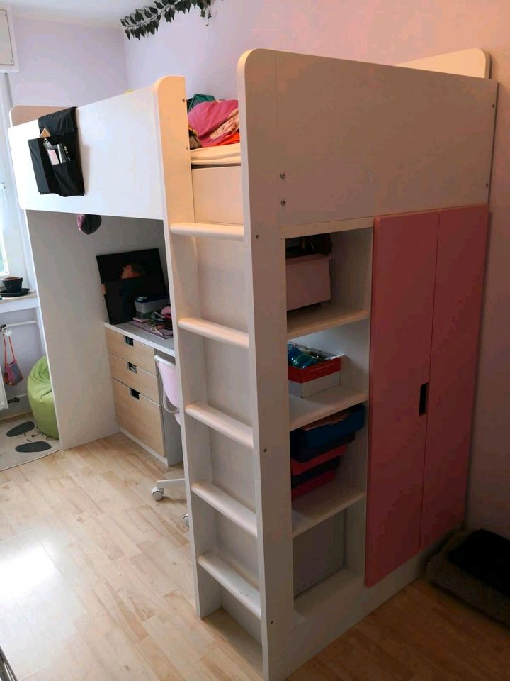 Ikea Hochbett mit Schreibtisch schrank kinderzimmer Stuva Mädchen in Wuppertal