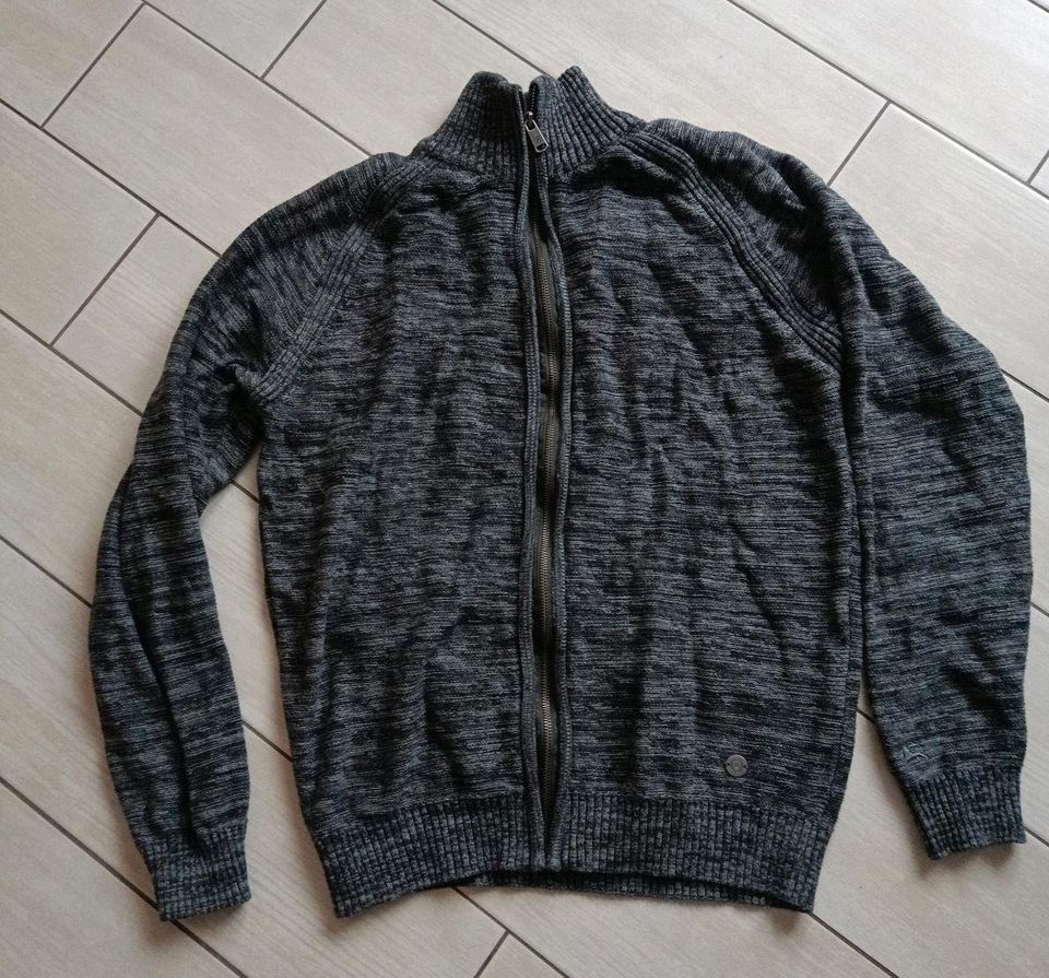 Strickjacke von Lerros gr.L in Tastrup