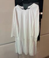 Jake‘s Kleid / lochmuster Nordrhein-Westfalen - Alsdorf Vorschau