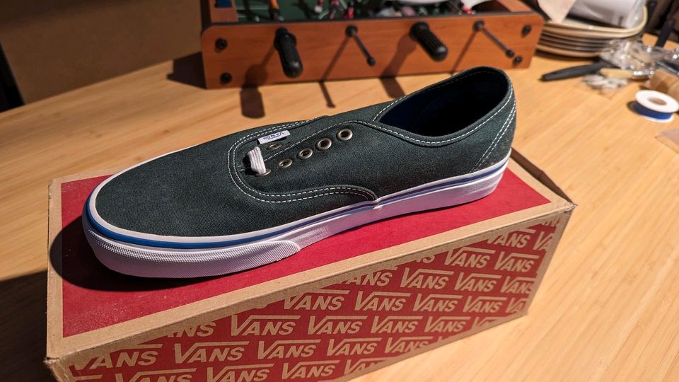 [Neu] Vans Authentic Dark Green 42 EU in Nürnberg (Mittelfr)