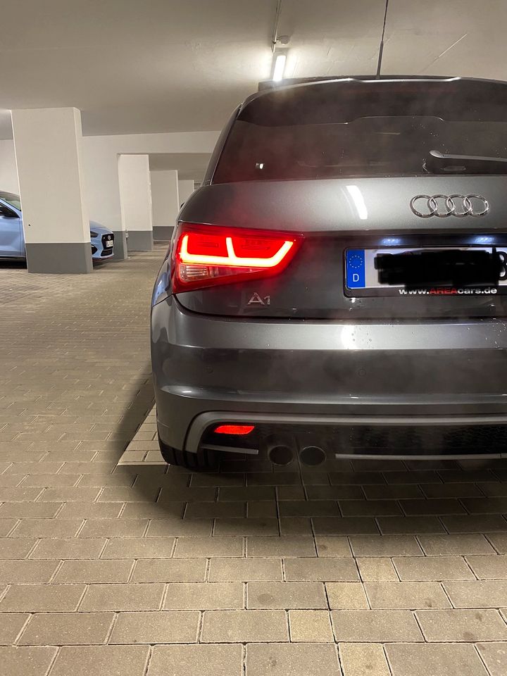 Audi A1 Sportback Auto mieten Kleinwagen Leihwagen Mietwagen in Berlin