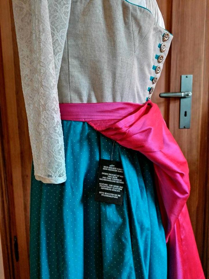 Kaiser Franz Josef Dirndl Größe 40 Seidenschürze Leinen in Weismain