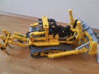 LEGO Technic Ferngesteuer RC Motorisierter Bulldozer 8275 Düsseldorf - Heerdt Vorschau