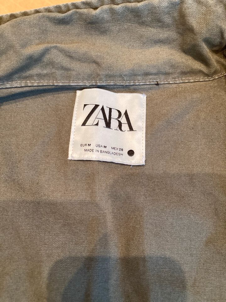 Jacke kurz Zara M in München