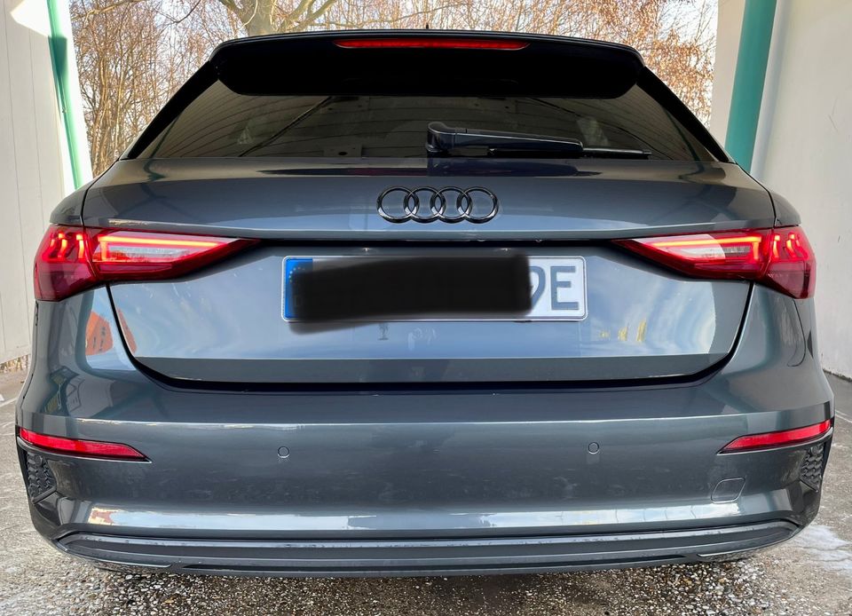 Audi A3 40 TFSI e S tronic Sportback in Günthersdorf