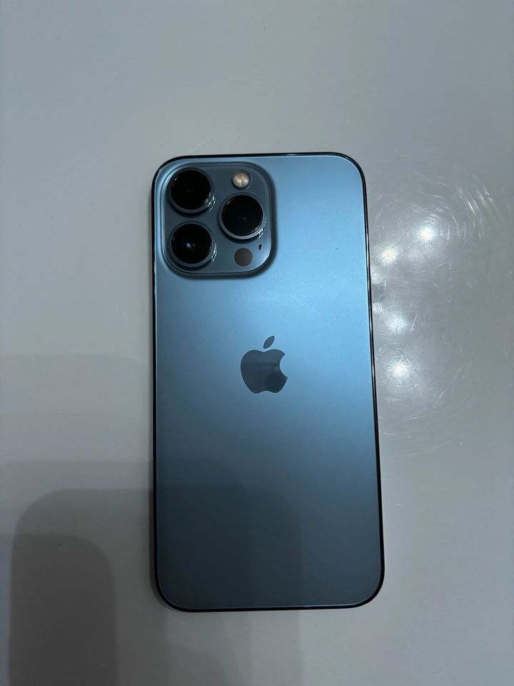 iPhone 13 Pro 128GB Blau mit OVP + Zubehör in Rhaunen