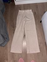 Sommerhose in beige Niedersachsen - Wolfenbüttel Vorschau