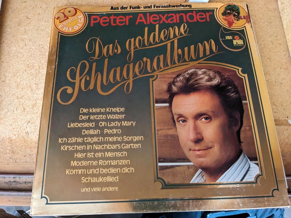 8 Schallplatten Peter Alexander in Oberhausen