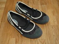 Halbschuhe / Slipper / Sneaker Damen schwarz Gr.39 Nordrhein-Westfalen - Senden Vorschau