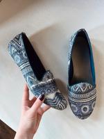 Loafer Slipper gemustert Pailletten Nordrhein-Westfalen - Lage Vorschau
