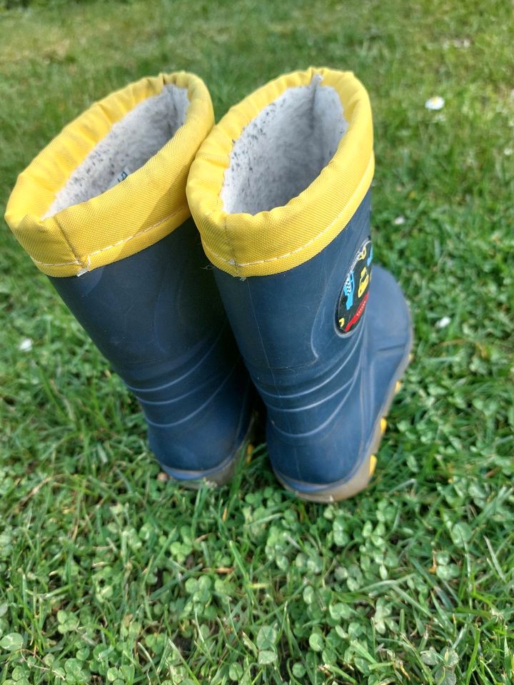 Gummistiefel gefüttert mit Blinkfunktion Gr. 24/25 in Fredersdorf-Vogelsdorf