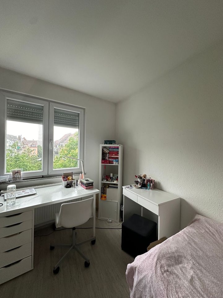 12qm WG-Zimmer (5er Frauen-WG ) mit Aufzug + Dachterrasse *TOP* in Karlsruhe