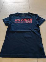 Tommy Hilfiger T-Shirt Gr. 128 Rheinland-Pfalz - Eppenberg Vorschau