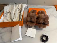 Original Hermès Oran Fell-Sandalen, Naturel, braun, 39, NEU! Berlin - Mitte Vorschau