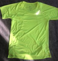 Nike Trainingshirt ❤️ neon gelb  ♥️Größe XS Nordrhein-Westfalen - Kleve Vorschau