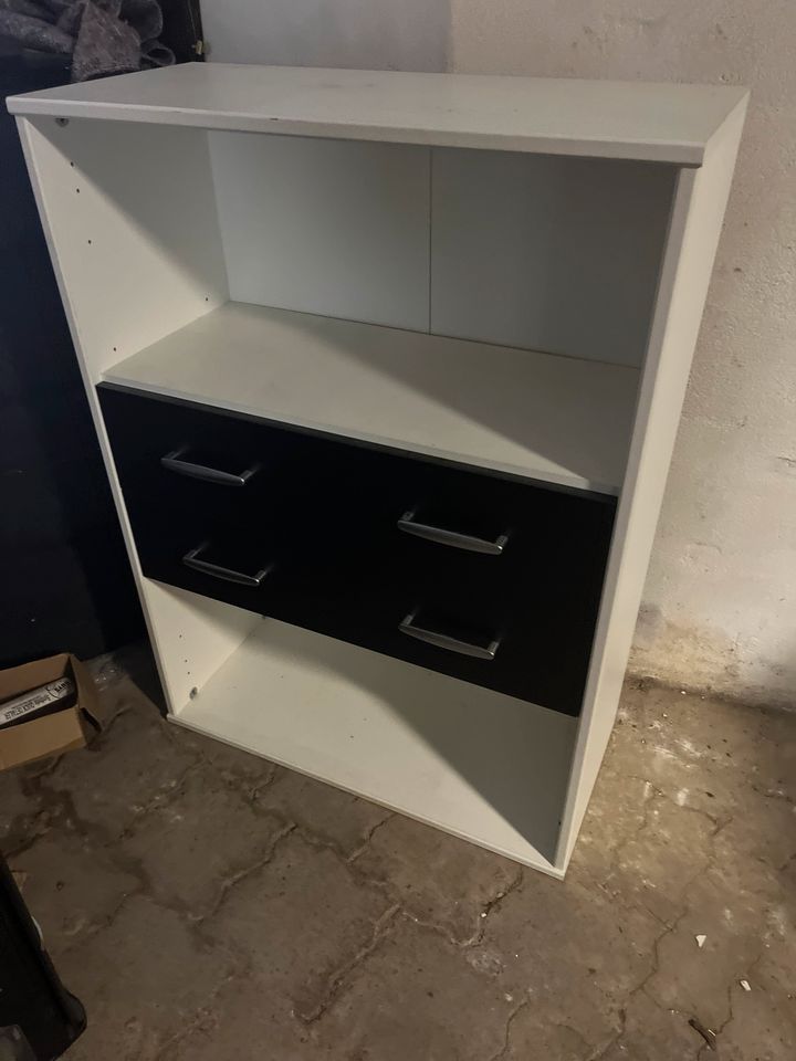 Hochwertiger Büroschrank Schrank mit Schubladen in Zwickau