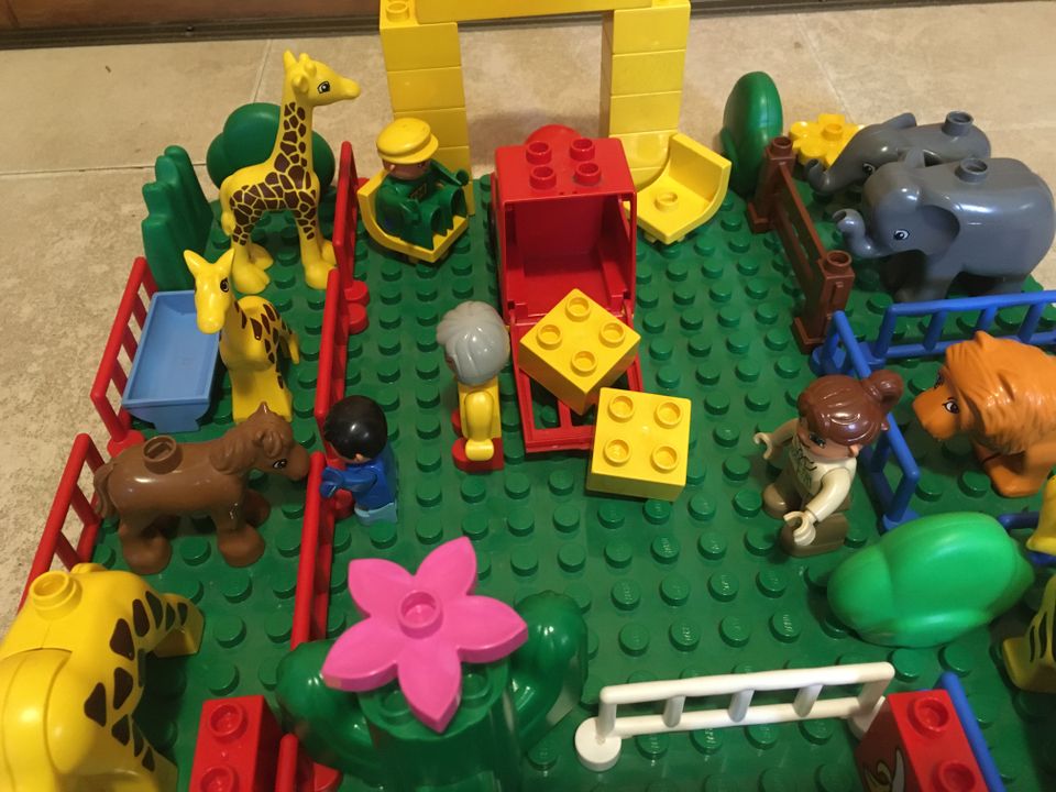 Lego Duplo Zoo Tiere, Platte etc. in Werdau