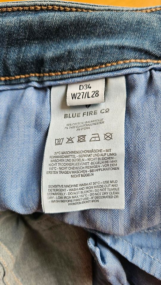 Blue fire Co Jeans wie neu 27/28 in Werther (Westfalen)