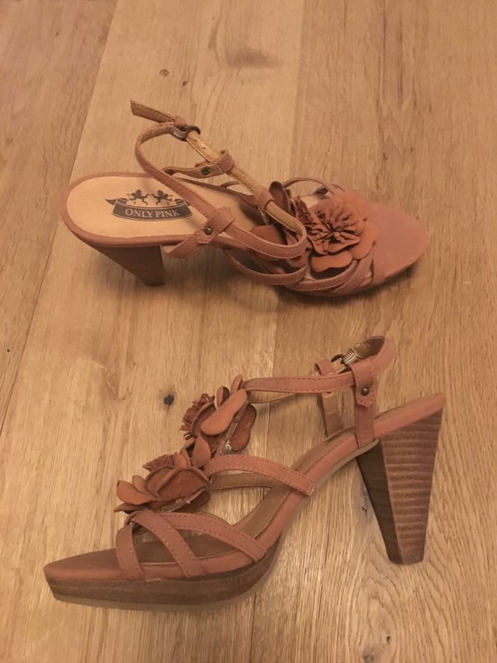 Sandalen High Heels Blumen (echtes Leder) in München