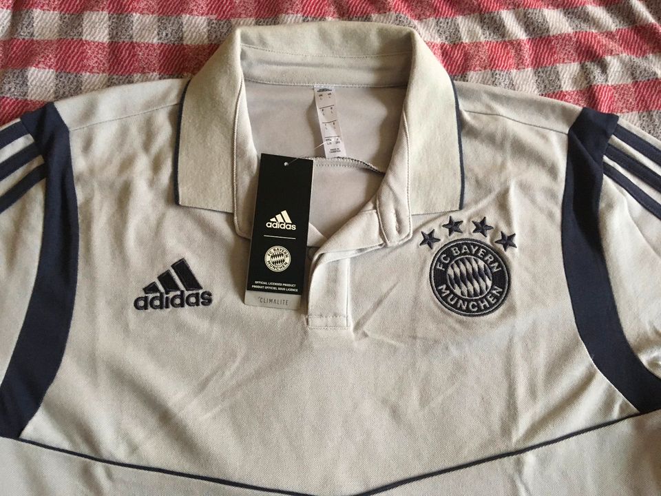 Poloshirt Adidas FC Bayern München Gr. L in Kr. München - Ismaning | eBay  Kleinanzeigen ist jetzt Kleinanzeigen