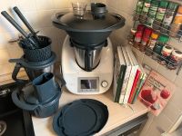 Vorwerk TM5 Thermomix inkl. Cook-Key, Styler, 2. Mixtopf, Bücher Brandenburg - Seelow Vorschau