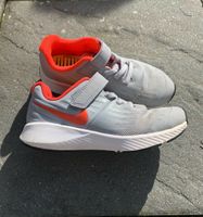 Nike Turnschuhe Gr. 29,5 Nordrhein-Westfalen - Weilerswist Vorschau