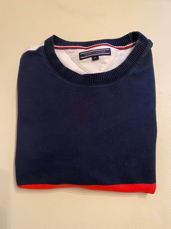 Tommy Hilfiger Shirt Größe M/L in Crimmitschau