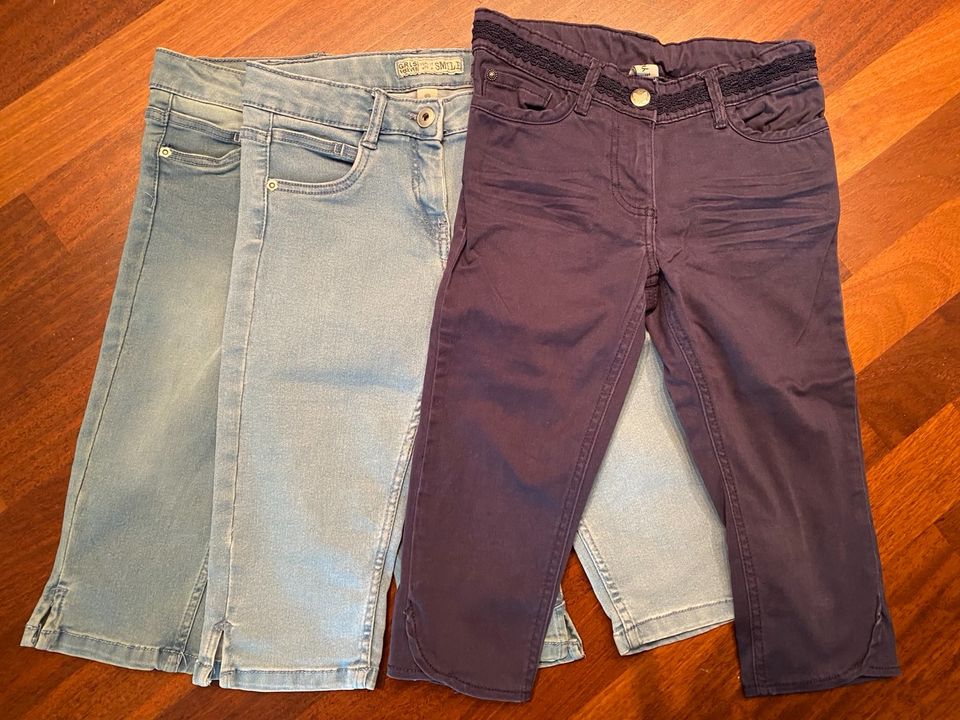 Capri-Jeans, Gr. 134/140 in Lochhausen