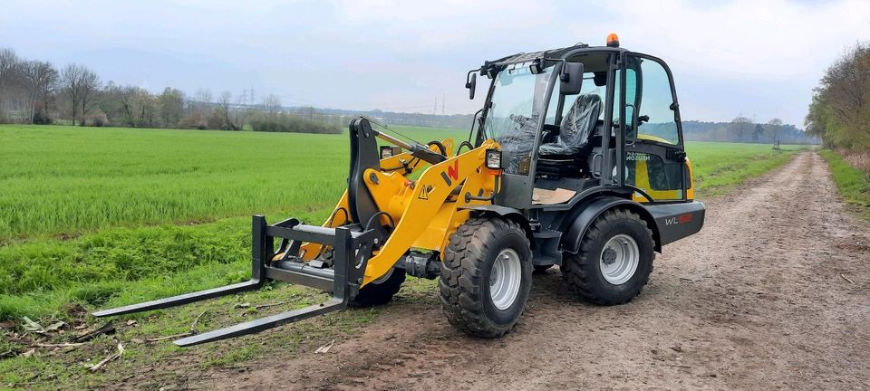 Minibagger radlader Baumaschinen verleih Honekamp emsbüren in Emsbüren