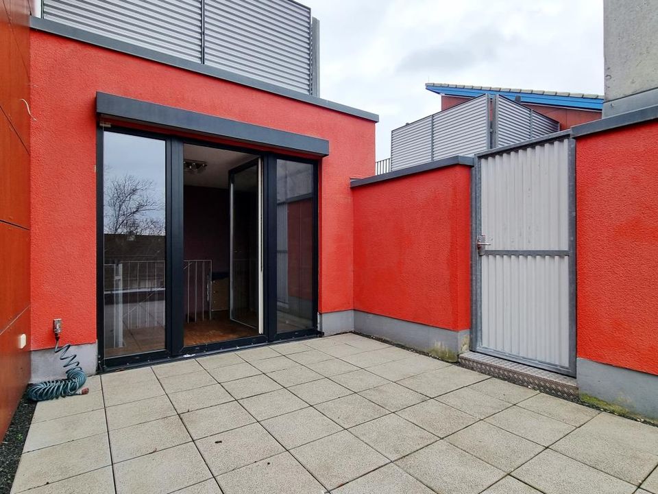 MODERN UND INDIVIDUELL. Schicke MAISONETTE-WOHNUNG im EUROPAVIERTEL in Wiesbaden