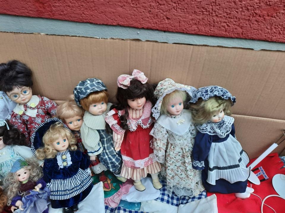Verschiedene Porzellanpuppen Sammlerpuppen Künstlerpuppe in Neumarkt i.d.OPf.