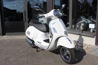 Vespa GTS 125 Super ABS E5 Modell 2023 *sofort am Lager* Bayern - Bechhofen Vorschau