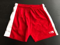 tolle kurze Hose / Sporthose Größe 152 Dresden - Blasewitz Vorschau