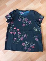 Bluse, Shirt von Vero Moda, Gr. M, schwarz mit Blumen Hessen - Wartenberg Vorschau
