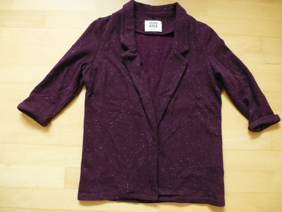 bordeauxfarbene Blazerjacke mit 3/4-Arm, Gr. M  - Vera Moda in Oldenburg in Holstein